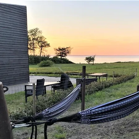 Anny - 100m From The Sea By Interhome